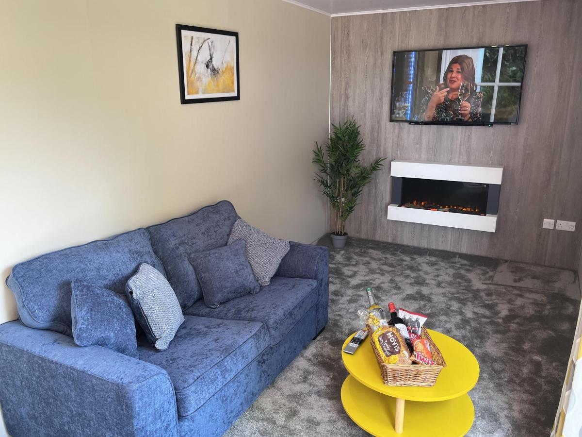 Rowan Boutique Lodge For Couples With A Dog Йорк Экстерьер фото